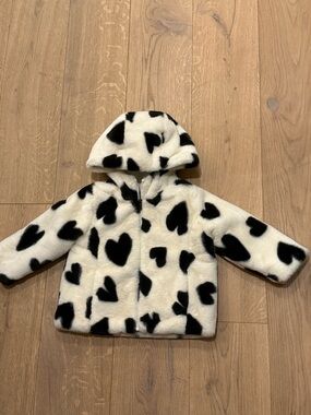 Mayoral Faux Fur Hooded Jacket white with Black Heart Print size 2
